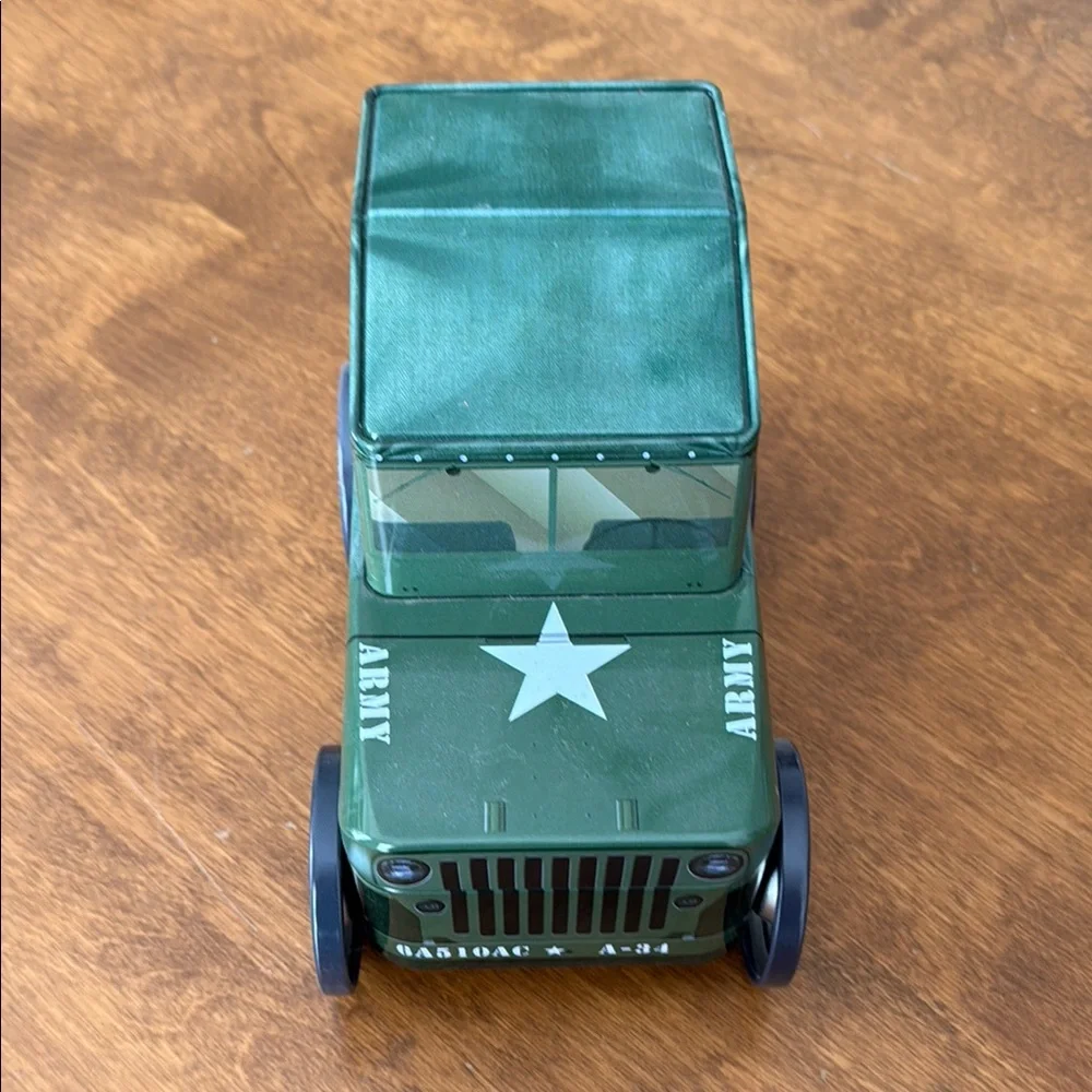 Eurographics Military Army WWII Willie’s JEEP Collectible Truck Puzzle Poster - Picture 8 of 8